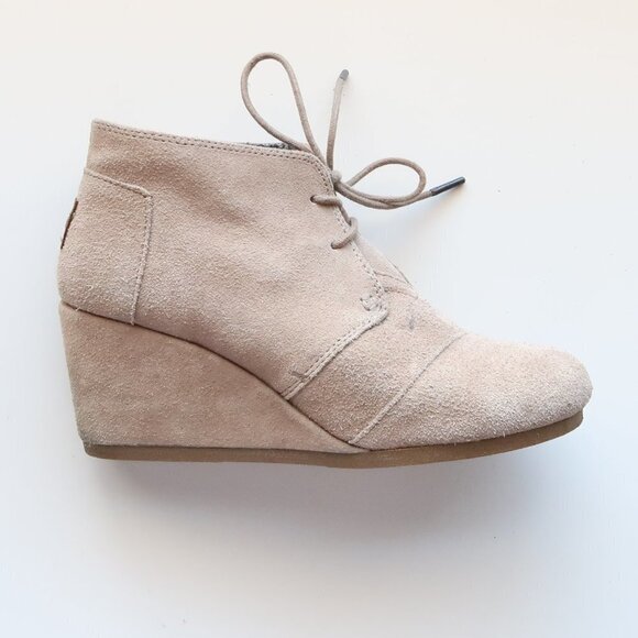 Toms Taupe Suede Leather Wedge Heel Lace-up Ankle Boots Booties Size 8 - Picture 8 of 16